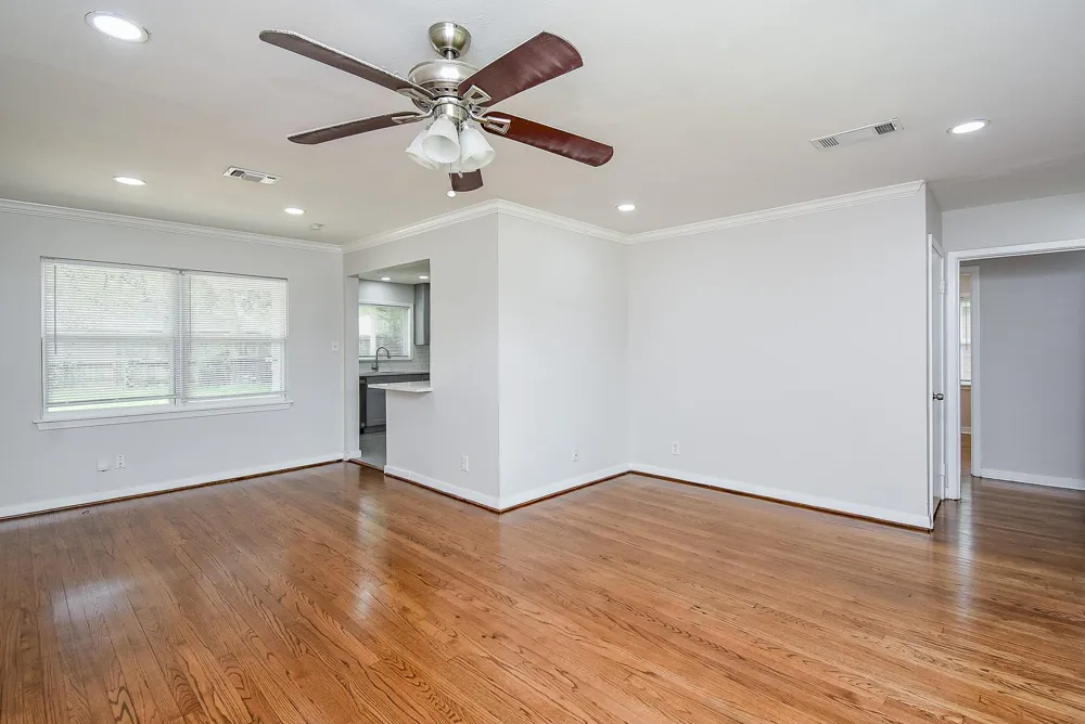 7406 Schiller Street Houston, TX 77055