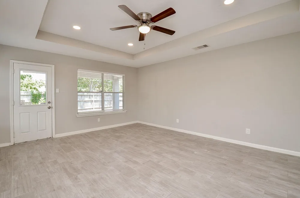 24206 Kingbriar Drive Spring, TX 77373