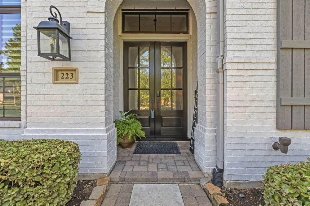 223 S Empress Green Place Montgomery, TX 77316