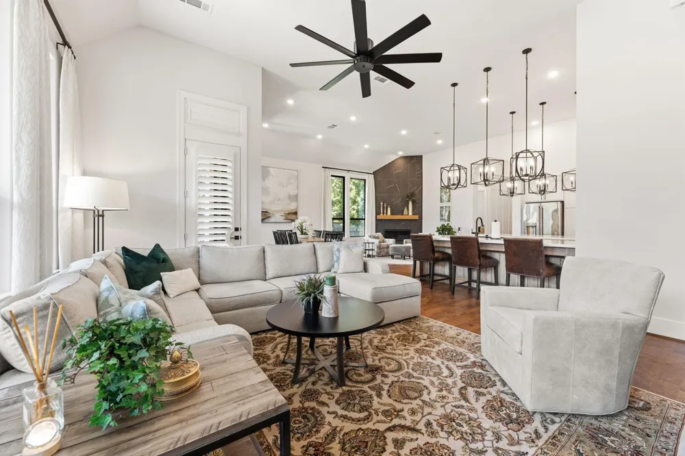 223 S Empress Green Place Montgomery, TX 77316