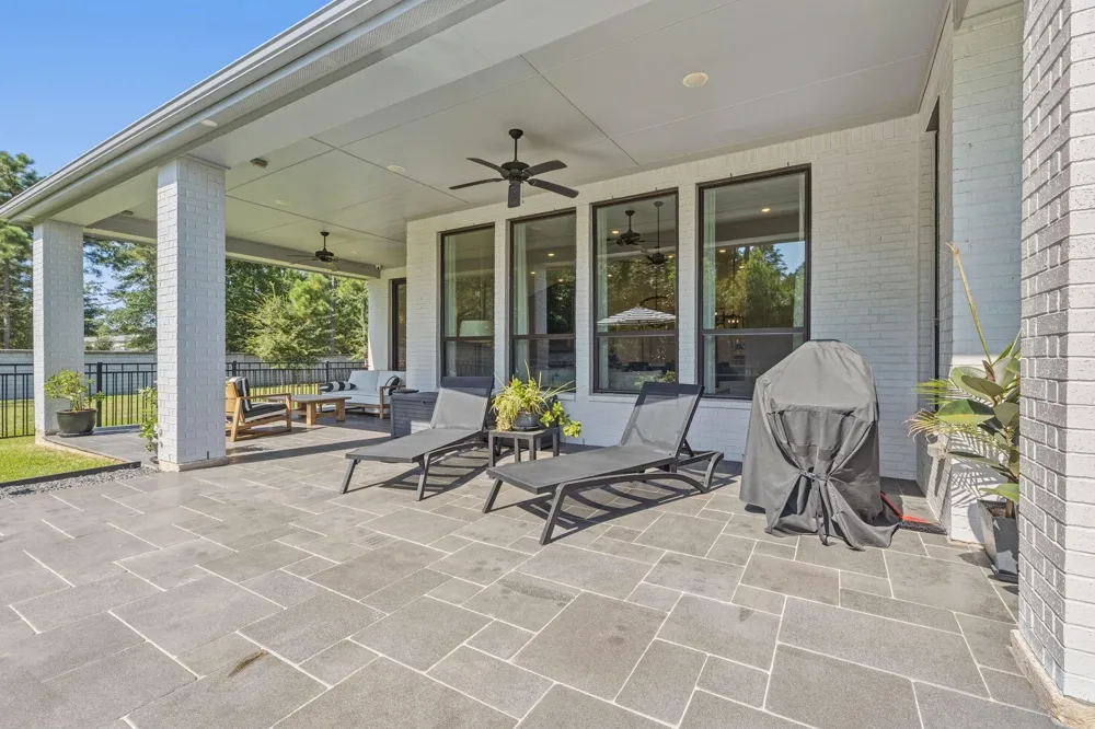 223 S Empress Green Place Montgomery, TX 77316