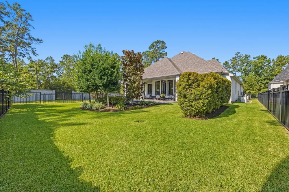 223 S Empress Green Place Montgomery, TX 77316