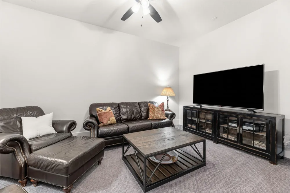 223 S Empress Green Place Montgomery, TX 77316