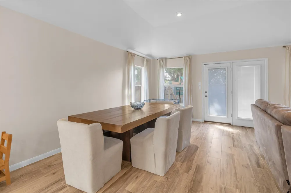 431 Cardinal Oaks Kemah, TX 77565