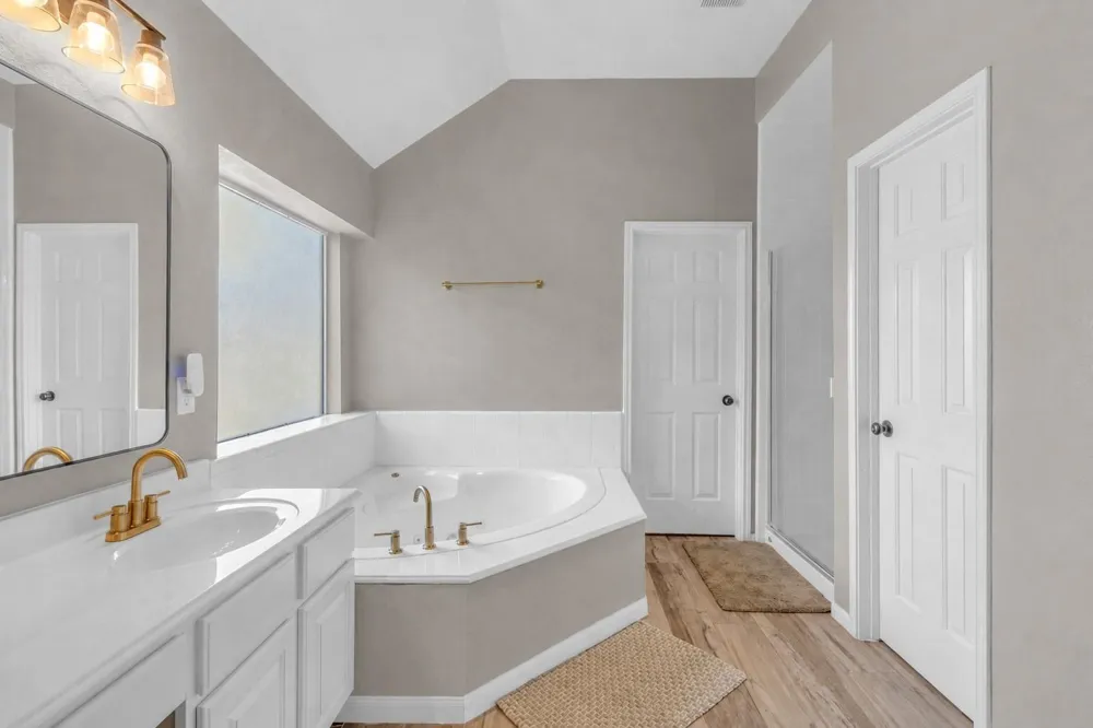 431 Cardinal Oaks Kemah, TX 77565