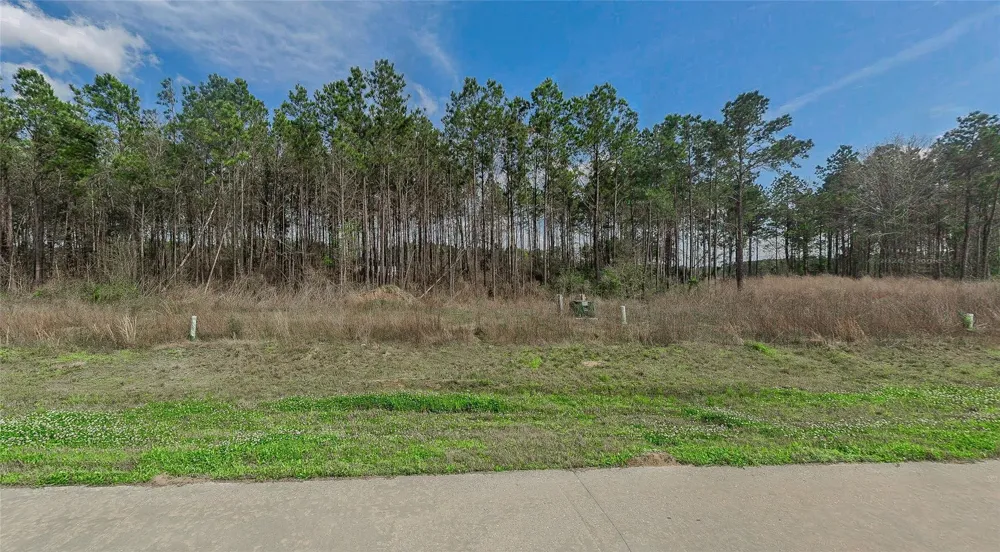 9032 Road 5503 Cleveland, TX 77327