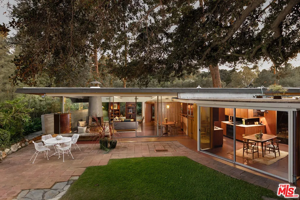 780 Laguna Road Pasadena, CA 91105
