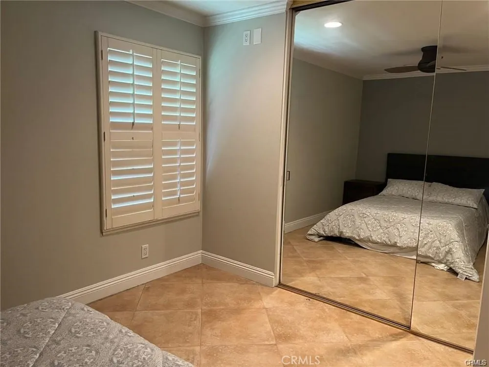 142 Orange Blossom Irvine, CA 92618