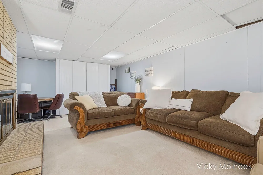 1651 Sunny Creek Street SE Kentwood, MI 49508