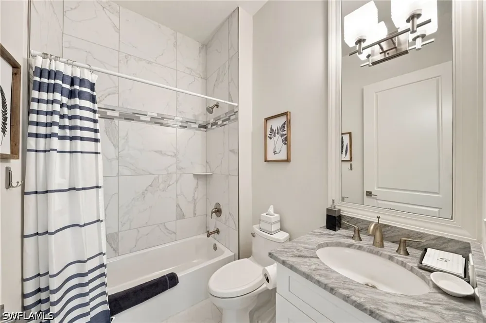 El Camino Real #14202 Naples, FL 34119