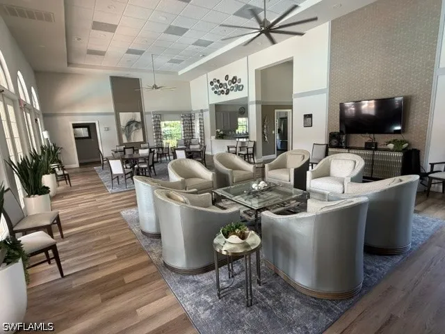 El Camino Real #14202 Naples, FL 34119