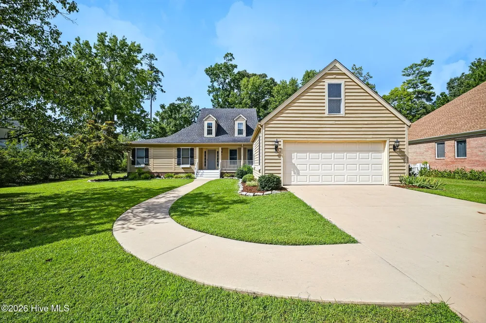 104 Chowan Circle Hertford, NC 27944