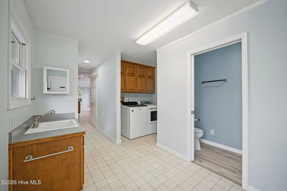 104 Chowan Circle Hertford, NC 27944