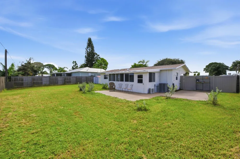 1803 SE Lafayette Street Stuart, FL 34997