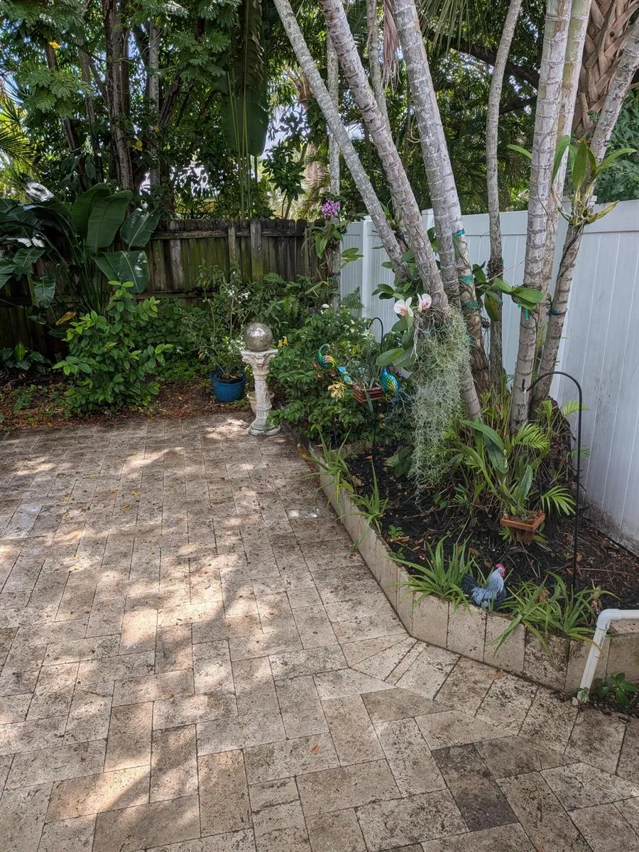 1909 SW 2nd Street #1909 Fort Lauderdale, FL 33312