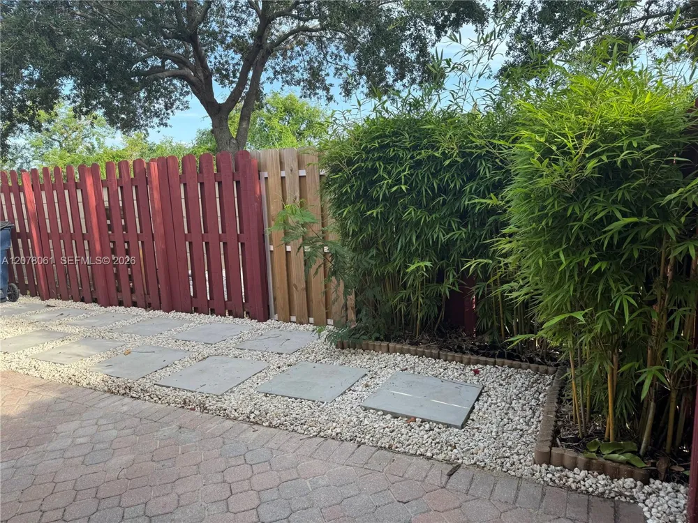 16320 SW 103rd Ter Miami, FL 33196