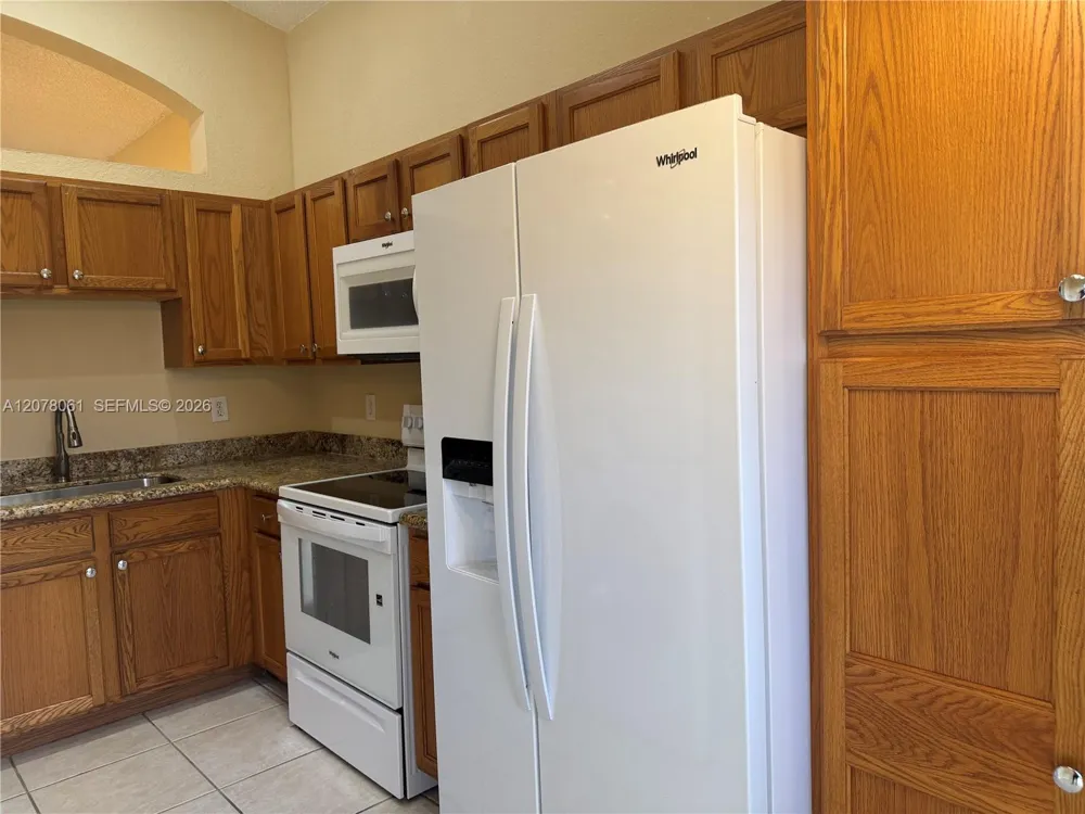 16320 SW 103rd Ter Miami, FL 33196