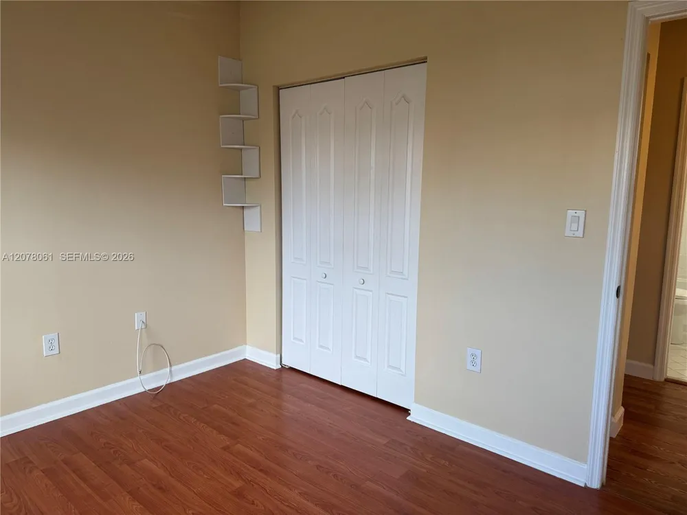 16320 SW 103rd Ter Miami, FL 33196
