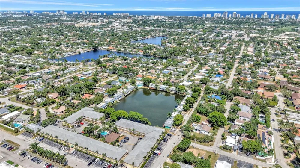 4051 NE 13th Ave #57-3 Oakland Park, FL 33334