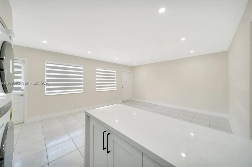 4051 NE 13th Ave #57-3 Oakland Park, FL 33334