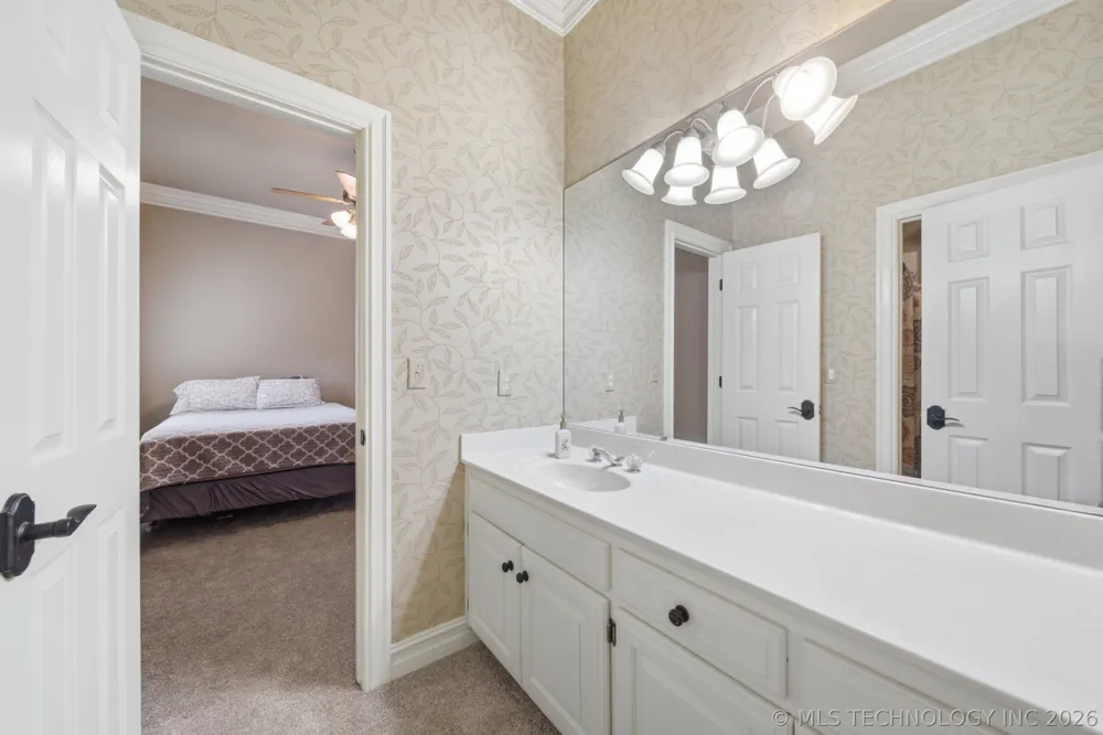 10153 S Maplewood Avenue Tulsa, OK 74137