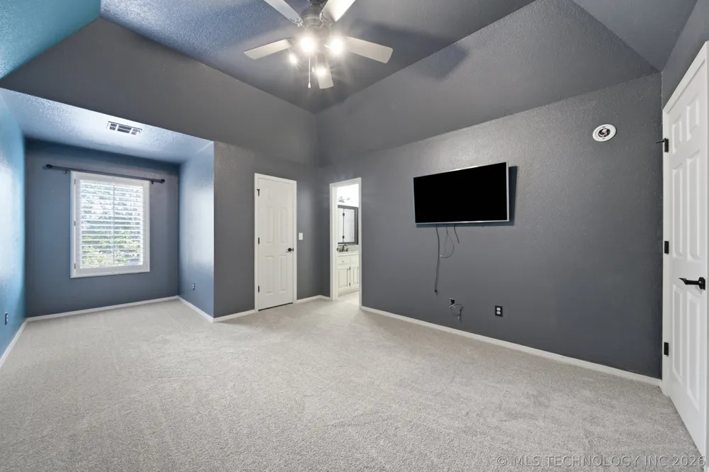 10153 S Maplewood Avenue Tulsa, OK 74137