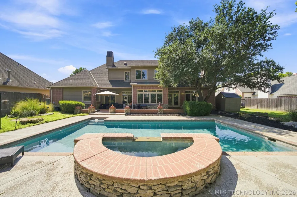 10153 S Maplewood Avenue Tulsa, OK 74137