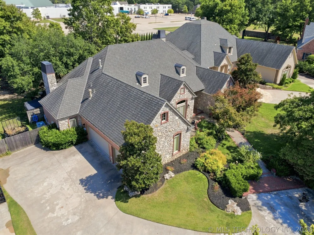 10153 S Maplewood Avenue Tulsa, OK 74137