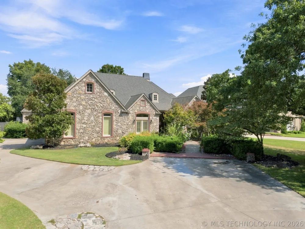 10153 S Maplewood Avenue Tulsa, OK 74137