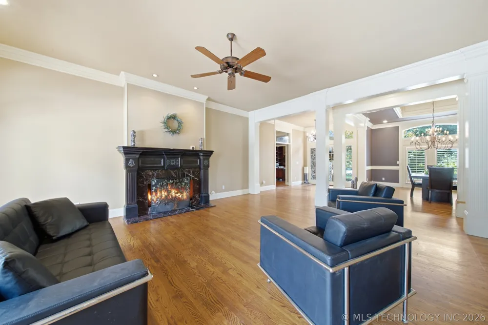 10153 S Maplewood Avenue Tulsa, OK 74137