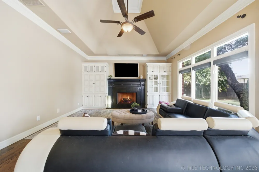 10153 S Maplewood Avenue Tulsa, OK 74137