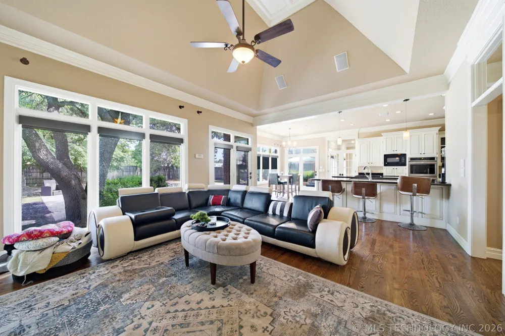 10153 S Maplewood Avenue Tulsa, OK 74137
