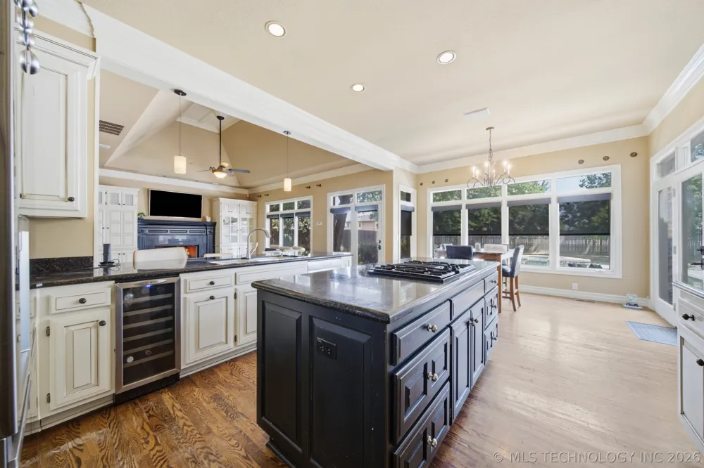10153 S Maplewood Avenue Tulsa, OK 74137