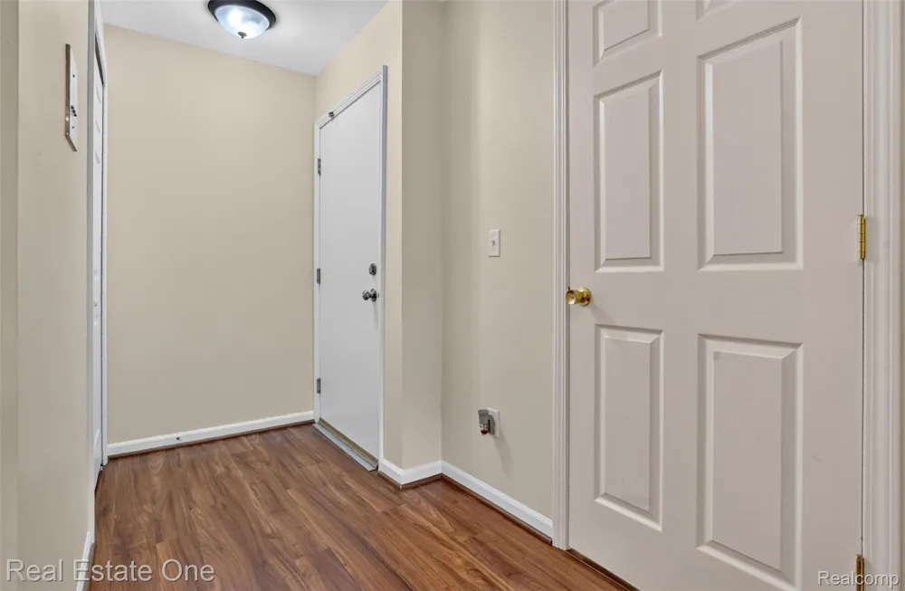 1655 Riverside Drive #12 Rochester Hills City, MI 48309
