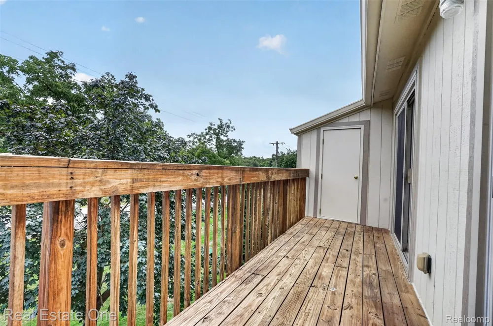 1655 Riverside Drive #12 Rochester Hills City, MI 48309