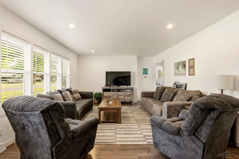 842 Wheelock Street Tittabawassee Township, MI 48623