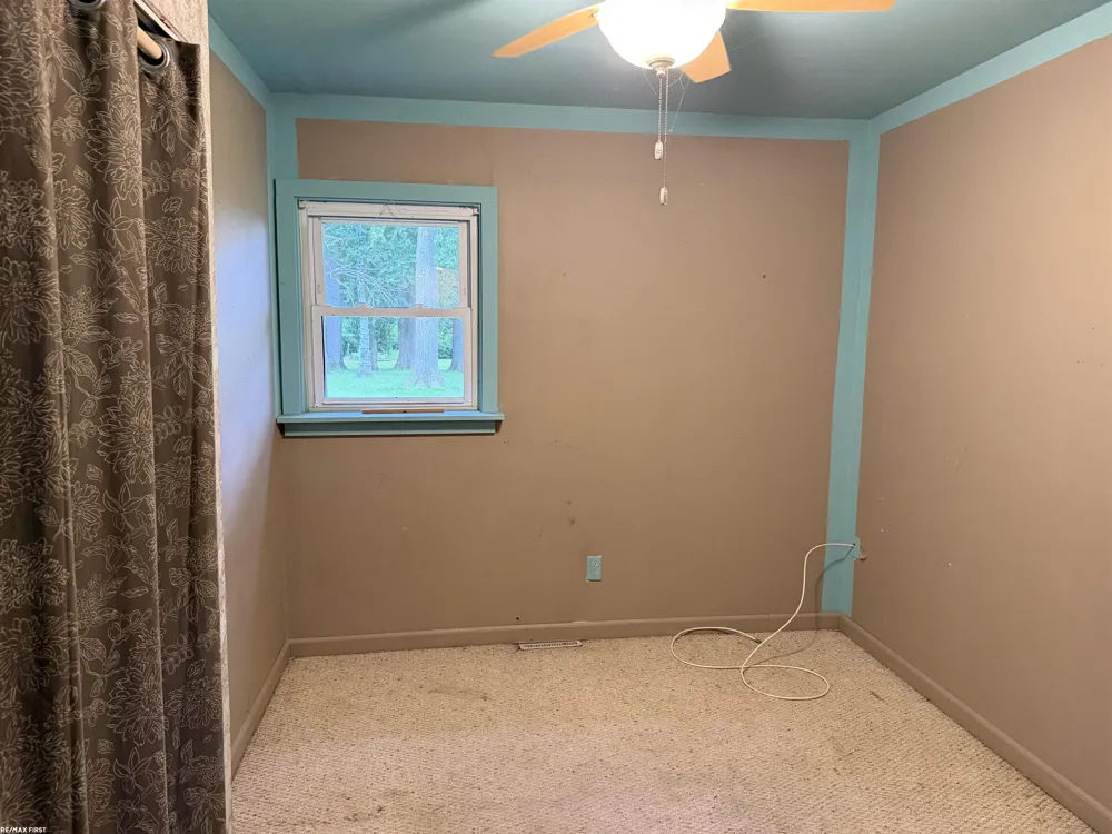 2233 North Channel Drive Clay Township, MI 48028