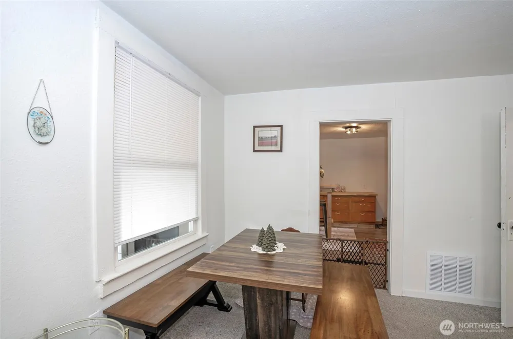 110 Alder Street E Eatonville, WA 98328