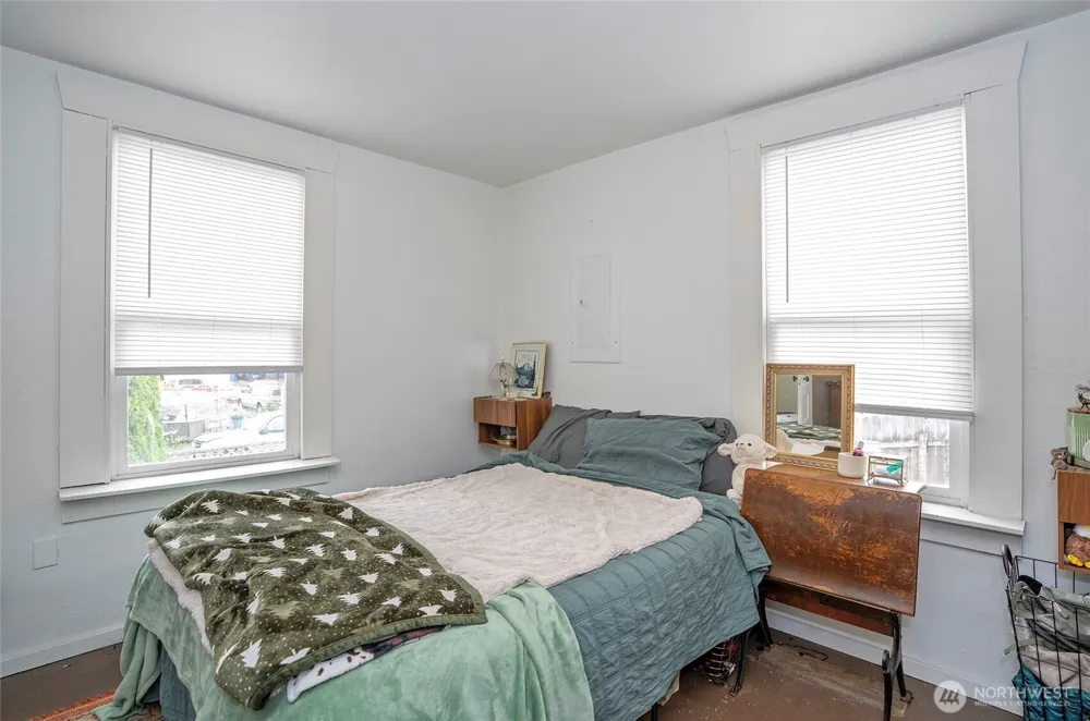 110 Alder Street E Eatonville, WA 98328