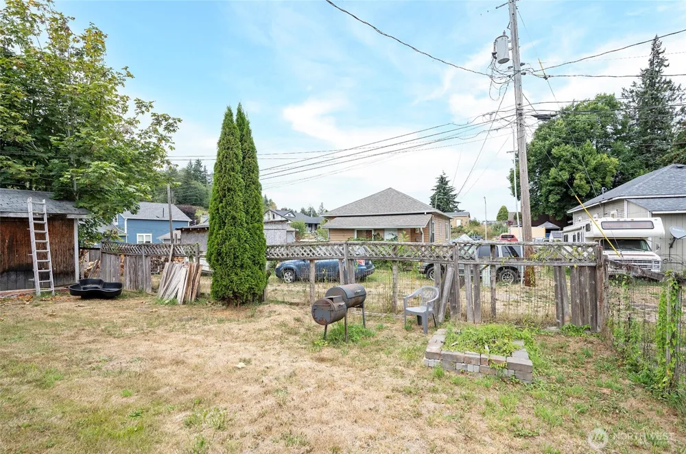 110 Alder Street E Eatonville, WA 98328