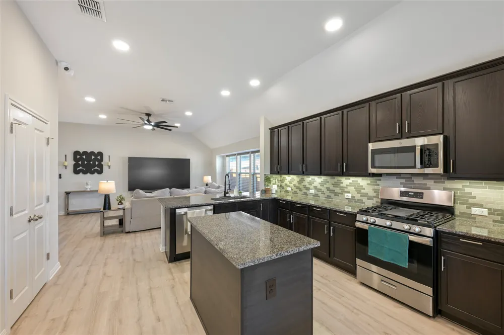 227 Biscayne Bay Bend Kyle, TX 78640