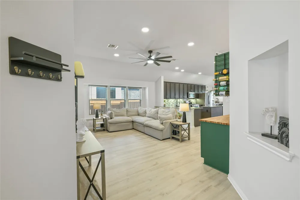 227 Biscayne Bay Bend Kyle, TX 78640