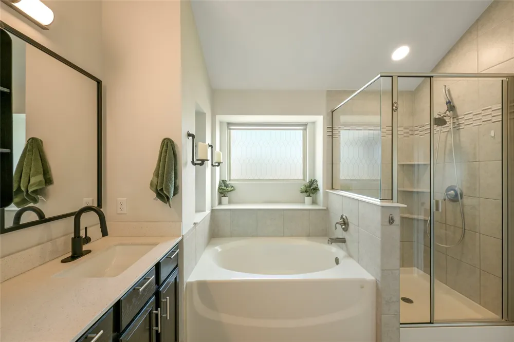 227 Biscayne Bay Bend Kyle, TX 78640