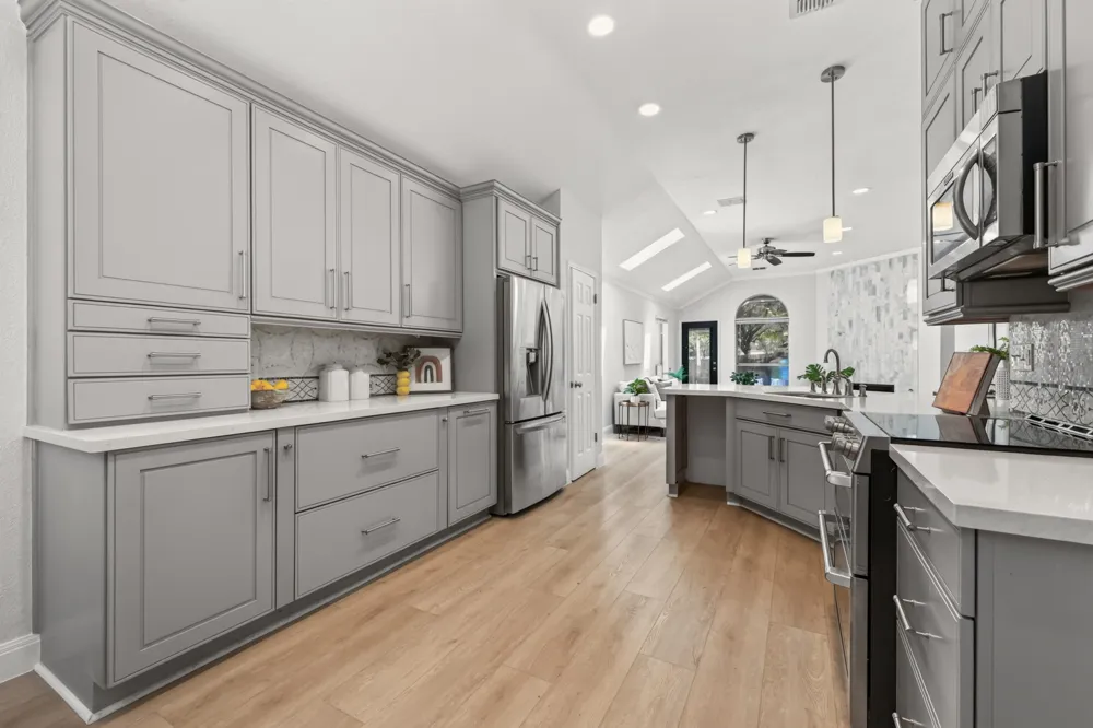 13536 Anarosa Loop Austin, TX 78727