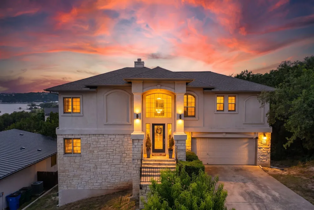 20503 Houston Cove Lago Vista, TX 78645