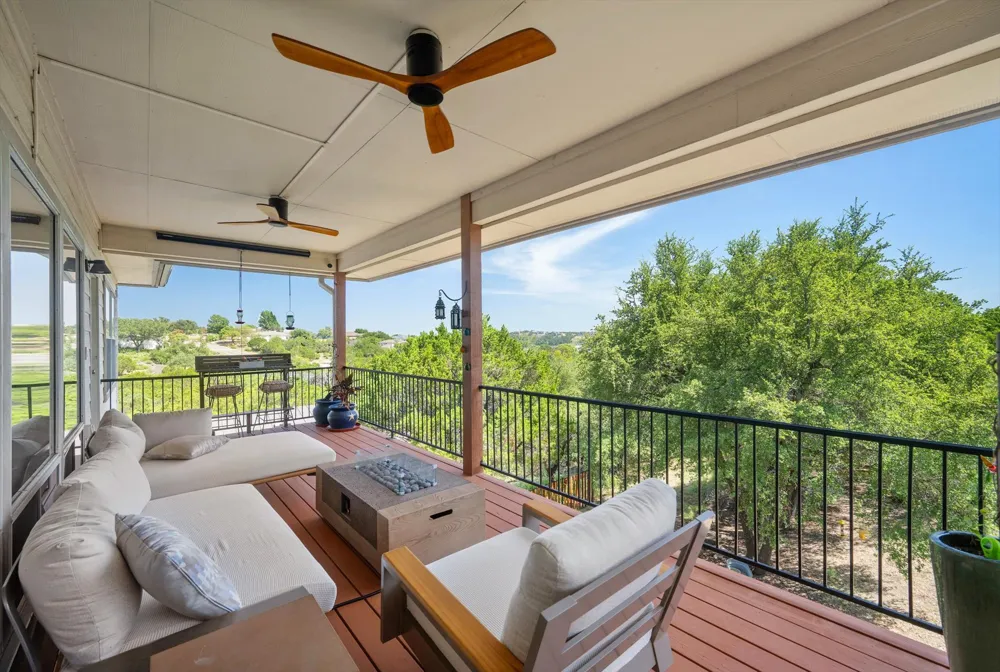 20503 Houston Cove Lago Vista, TX 78645