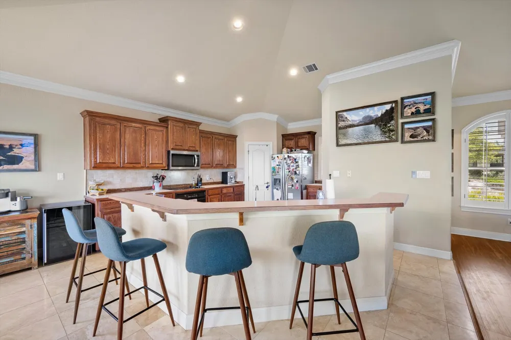 20503 Houston Cove Lago Vista, TX 78645