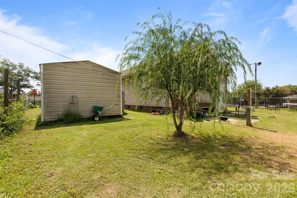 206 Oakland Avenue Greer, SC 29650