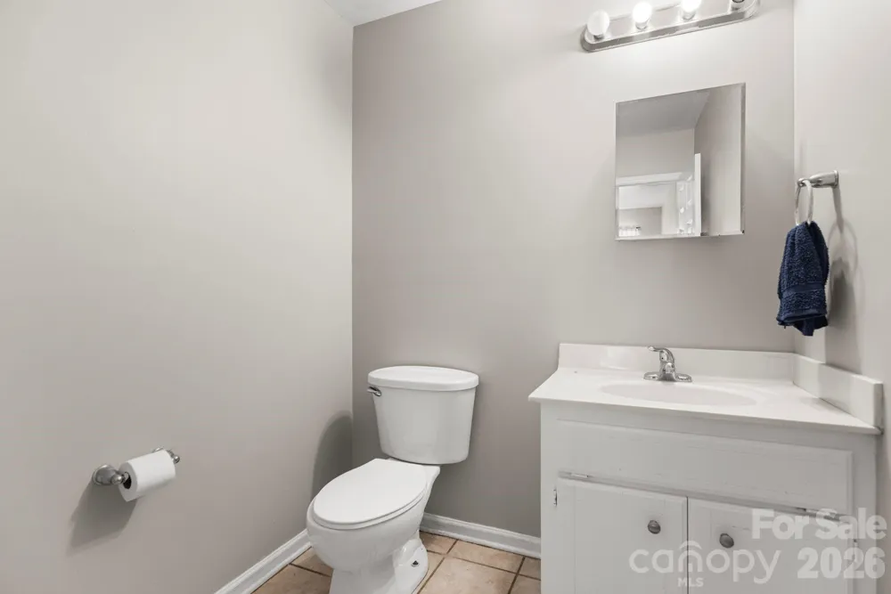 206 Oakland Avenue Greer, SC 29650