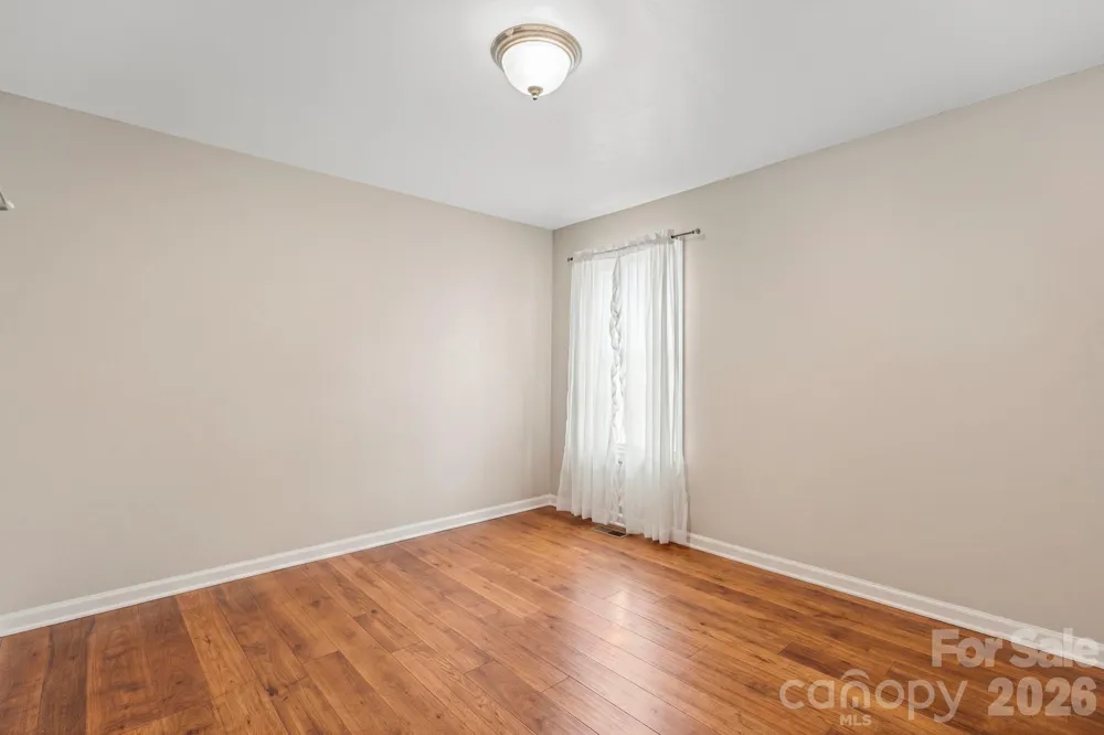 206 Oakland Avenue Greer, SC 29650